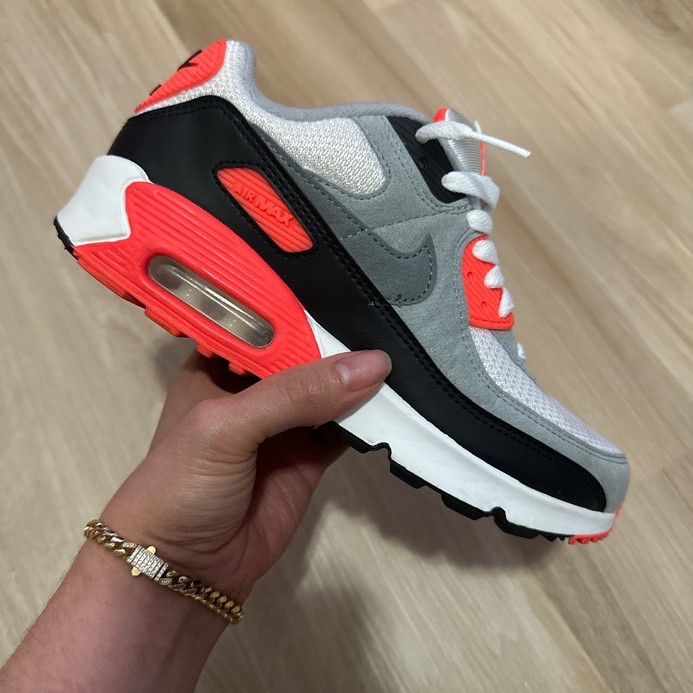 NIKE AIR MAX 90